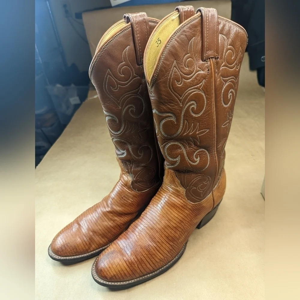 Tony Lama boots Black Label women's size 9.5B Exotic Genuine Brown Teju Lizard C
